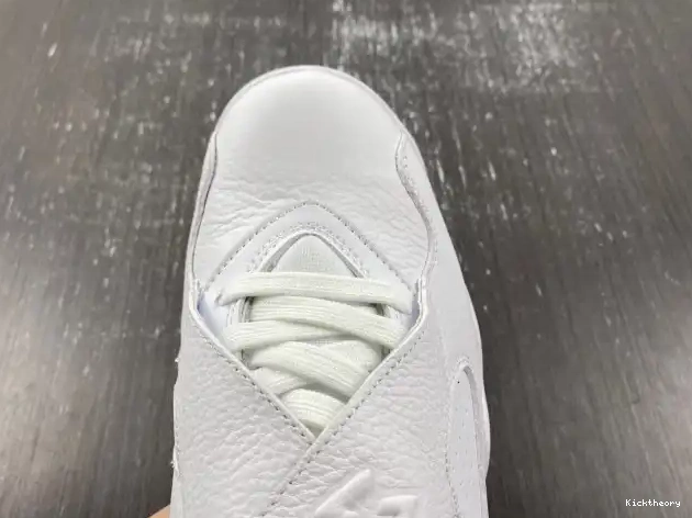 Kick Theory Jordan Retro AA1239-135 OVO White 8 0519